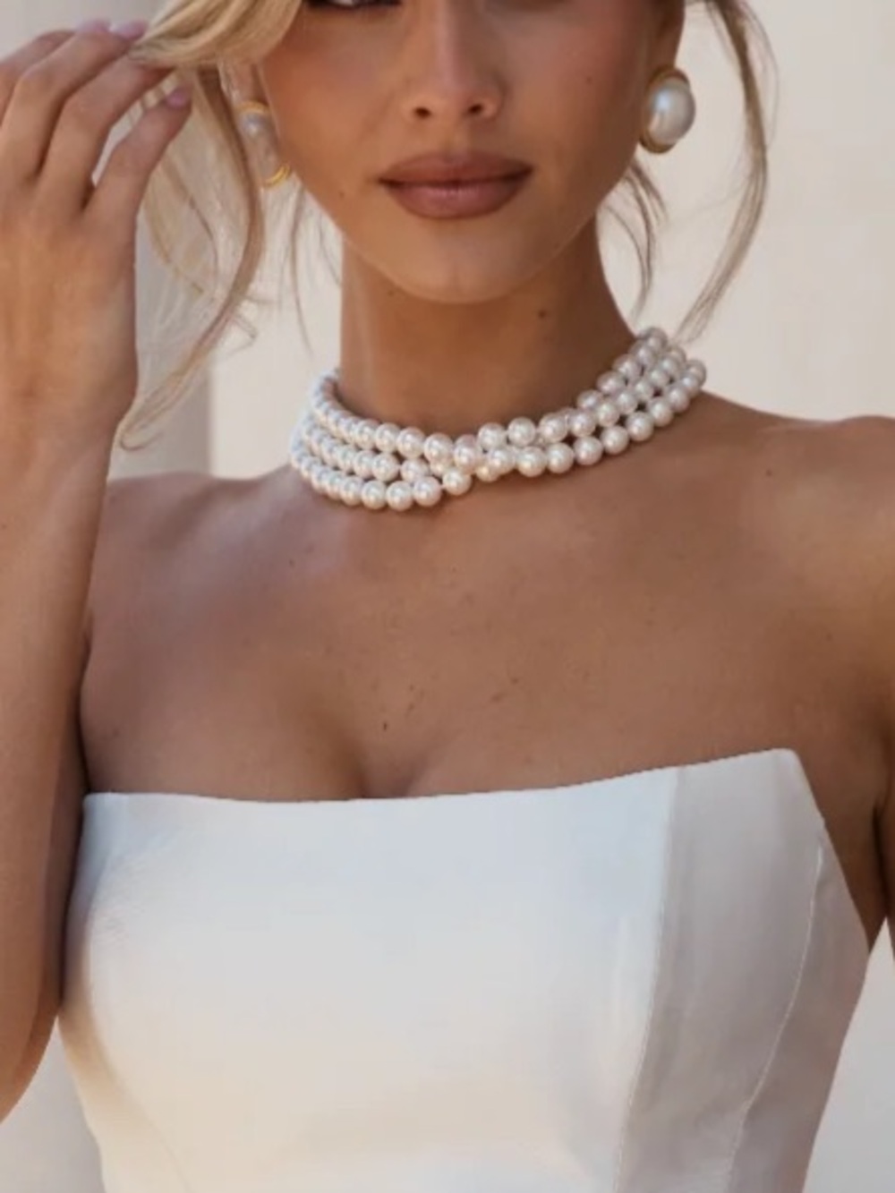 JANE HILL “MAISON PEARL NECKLACE”